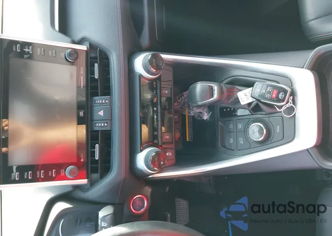 JTMEB3FV6MD006341: 43913383