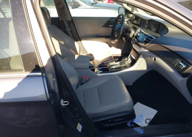 1HGCR3F89DA048860: 43912436