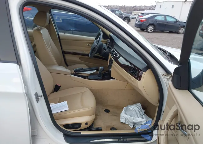 WBAPK5C51BF126555: 43912495