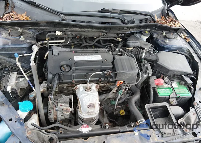 1HGCR2F39FA218121: 43912517