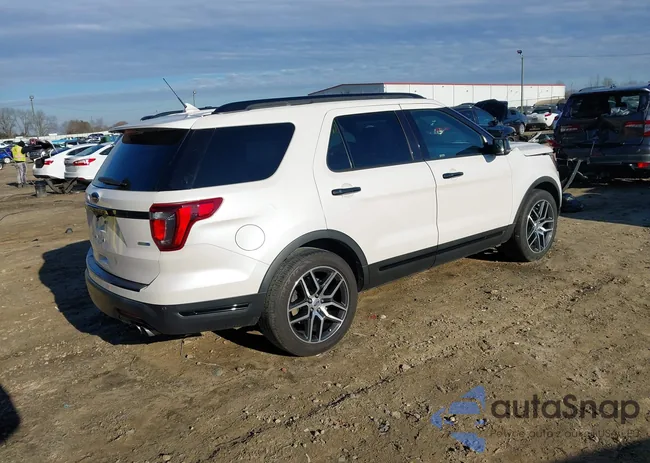 1FM5K8GT4JGC83277: 43912583