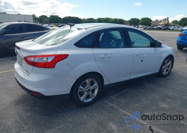 1FADP3F26EL219953: 43912584