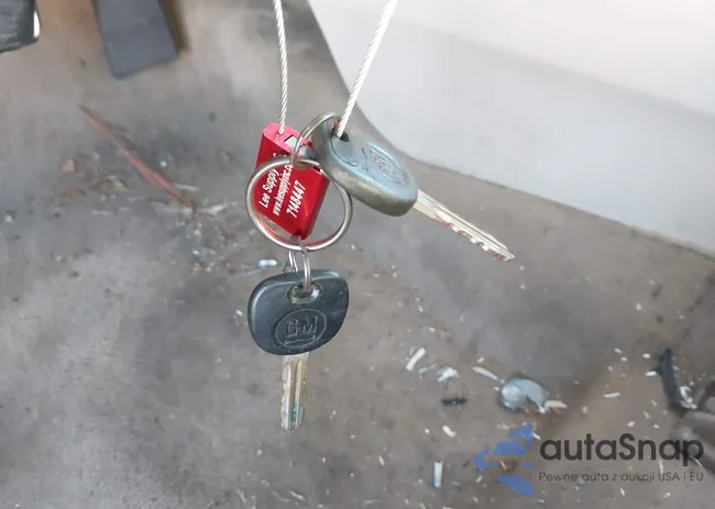 2G4WC582371150960: 43912608