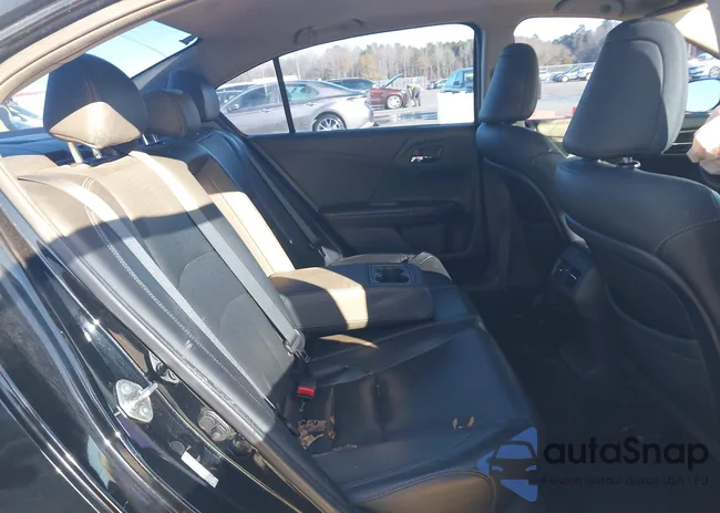 1HGCR2F85EA089465: 43912677