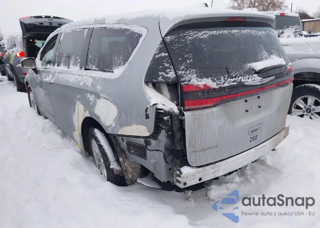 2C4RC1BG7PR556465: 43912704