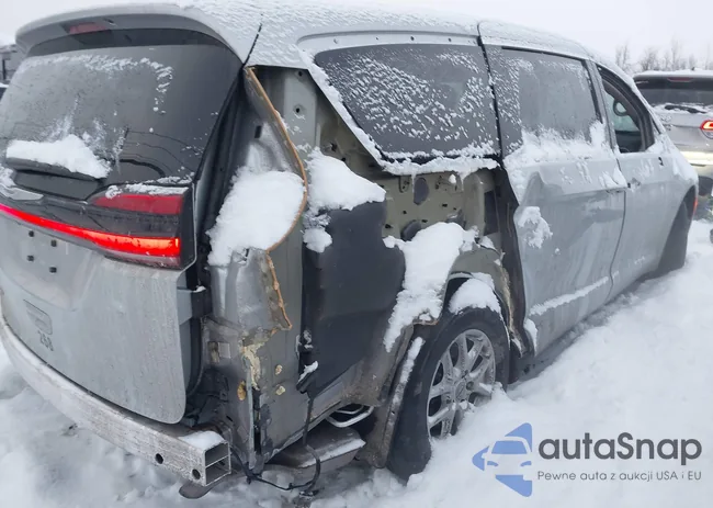 2C4RC1BG7PR556465: 43912704