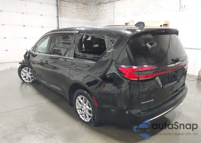 2C4RC1BG2SR585011: 43913810