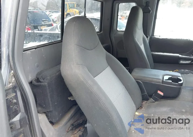 1FTZR45E93TA25197: 43913875