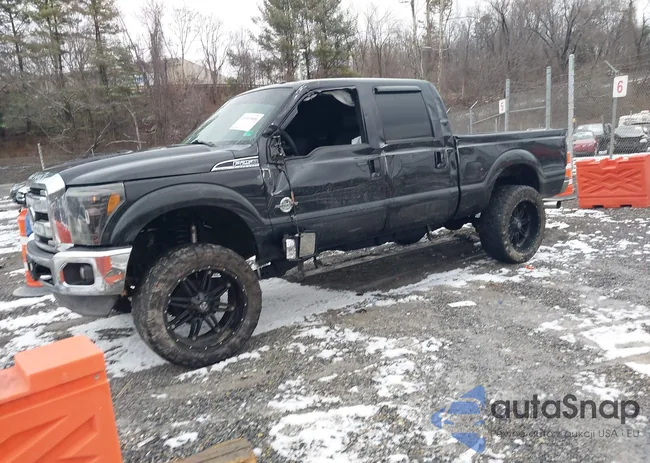 1FT7W2BT3CEC90533: 43913908