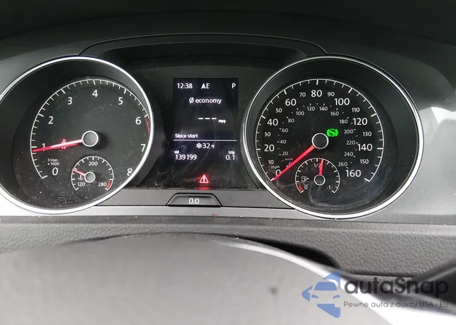 3VWH17AU4HM528222: 43913929