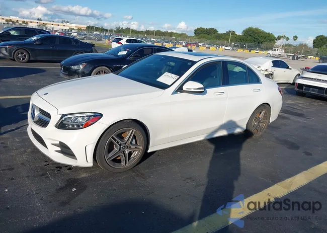 WDDWF8DB5LR526648: 43913943