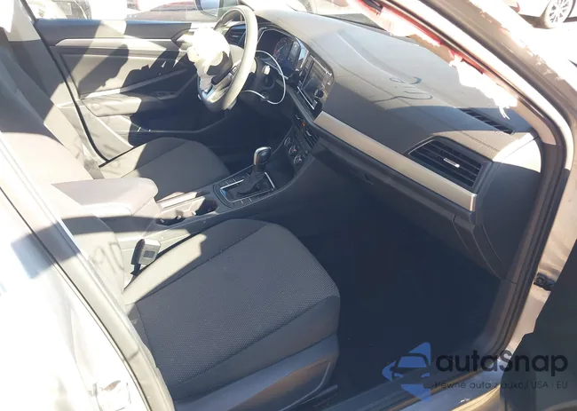 3VWC57BU0MM055619: 43913990