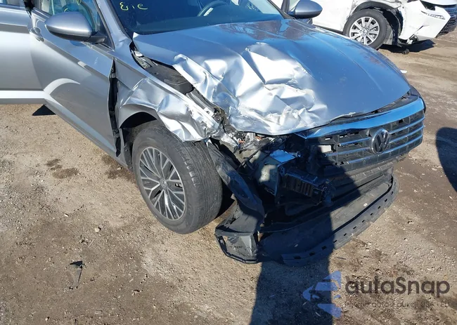 3VWC57BU0MM055619: 43913990