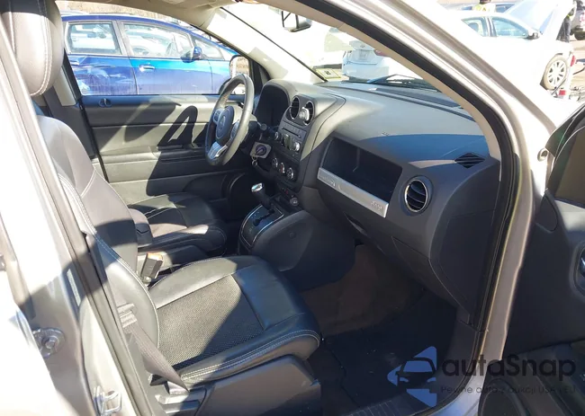 1C4NJCBA7HD186425: 43914029