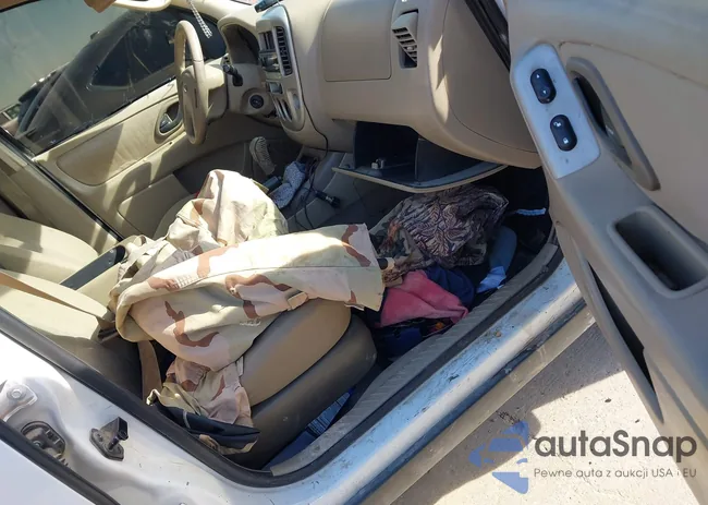 1FMYU931X5KB34165: 43914043