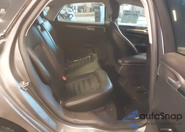 3FA6P0HR2DR347141: 43914156