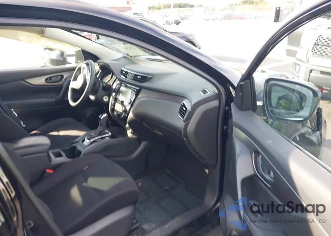 JN1BJ1CV7LW275405: 43914323