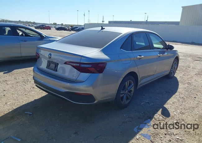 3VW7M7BU8RM061776: 43914324