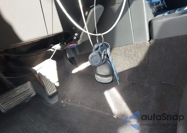 5GRGN22U77H100280: 43913393