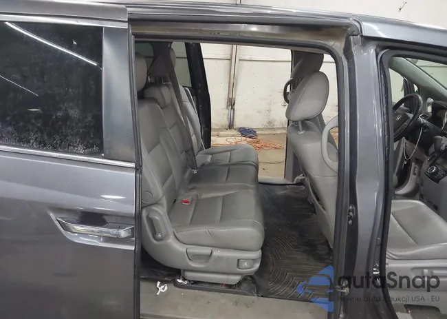 5FNRL5H60FB028136: 43913468