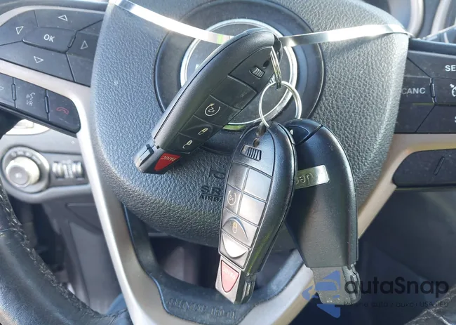 1C4PJLCB5GW324465: 43913512