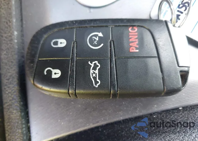 2C3CDXCT2NH257068: 43913670