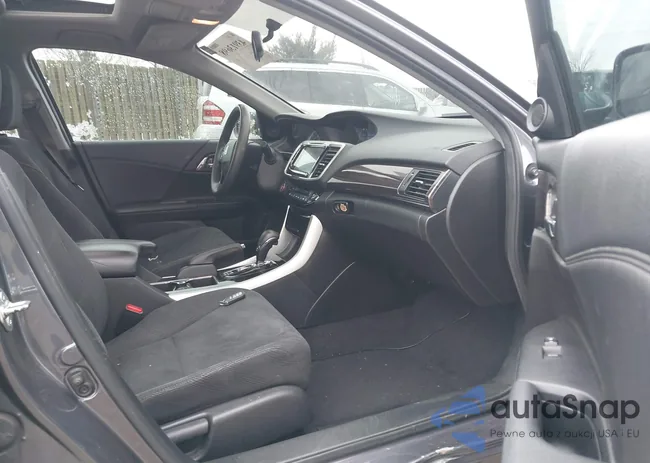 1HGCR2F72GA001479: 43913698