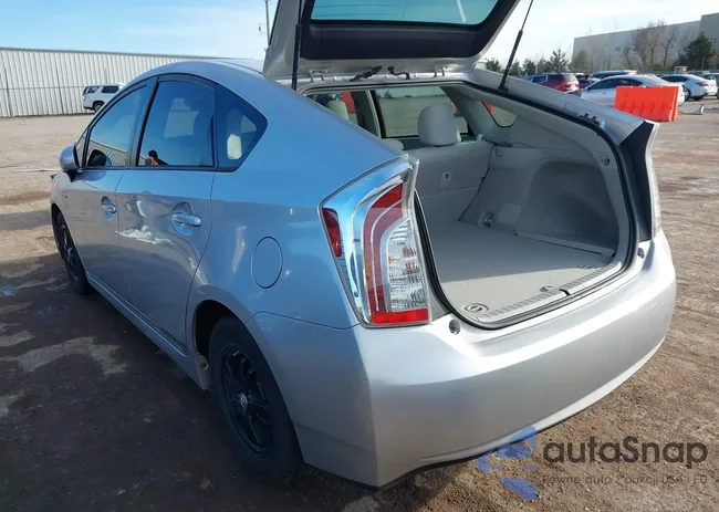 JTDKN3DU7D1643566: 43914809