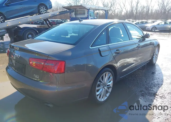 WAUGGAFC3DN132404: 43915022