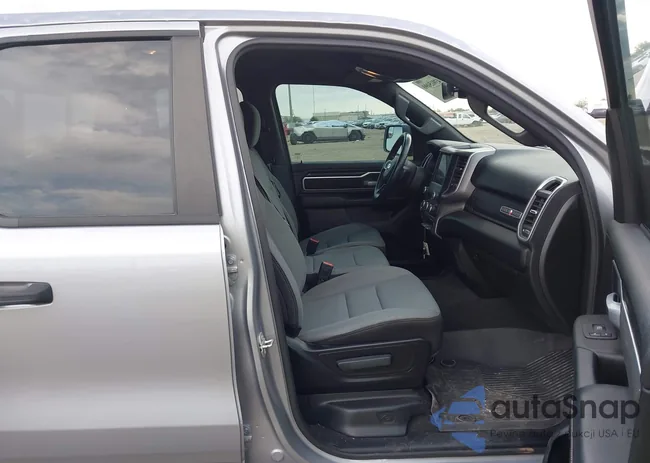 1C6RREBT7PN686544: 43915090