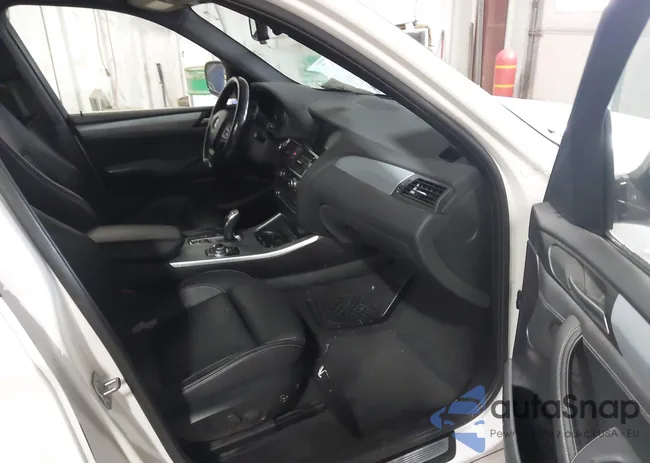 5UXWX7C53E0E80999: 43915117