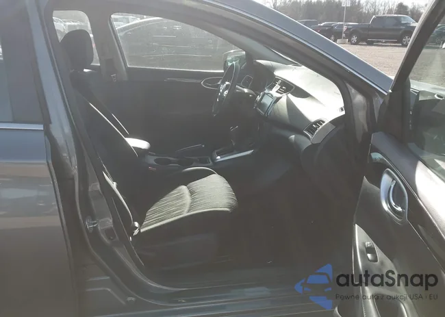 3N1AB7AP4KY233572: 43915205