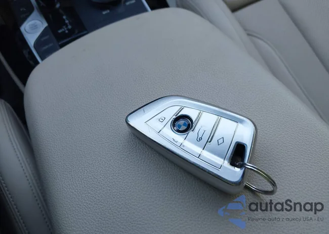 5UX43DP02N9L39575: 43915218