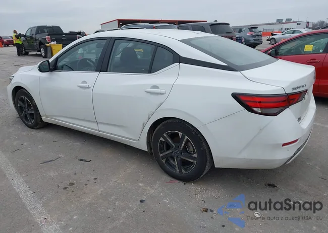 3N1AB8CV3SY270579: 43915281