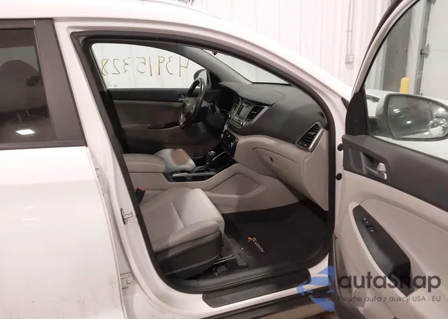 KM8J3CA26HU276969: 43915328