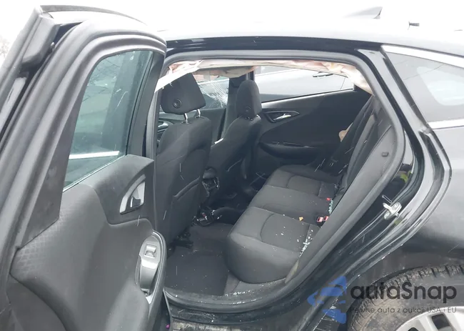 1G1ZE5ST4GF244781: 43915380