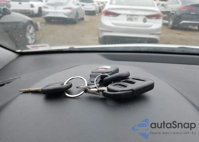 5NPD84LF2JH356875: 43914434