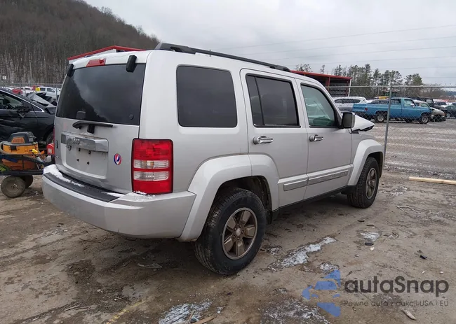 1C4PJMAKXCW138858: 43914581