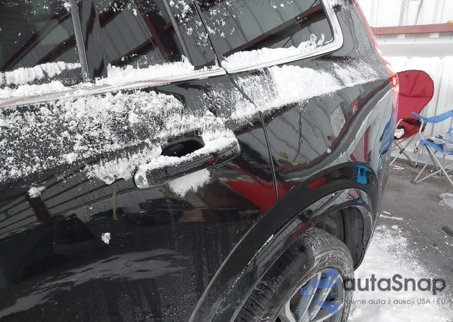 YV4A22PK6K1462283: 43914698