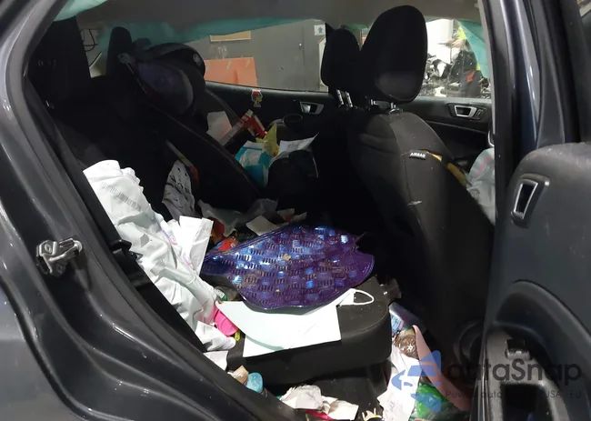 MAJ6S3GL1KC275826: 43914779