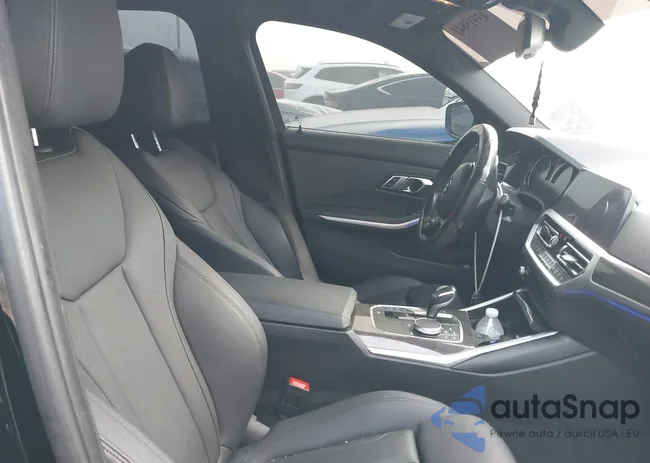 3MW5R1J00L8B08299: 43915843