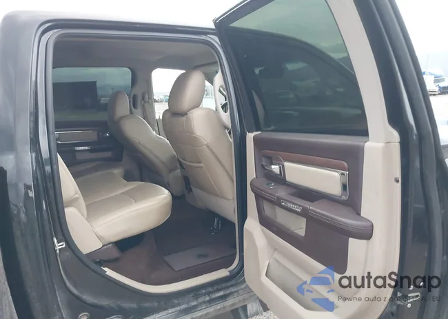 3C6UR5FL2GG297730: 43915897