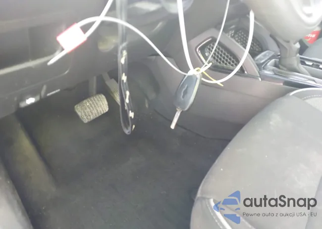 KL79MMS27MB156514: 43916013