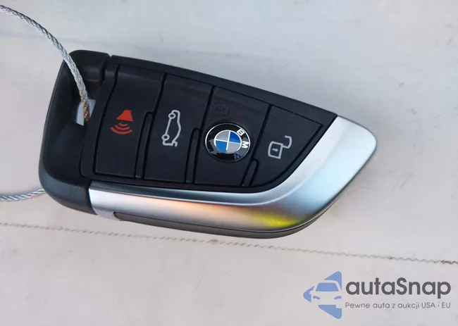 WBY83FB00RFS24968: 43916139