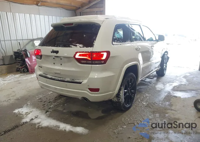 1C4RJFAG0HC886107: 43916196