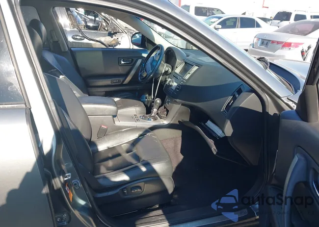 JNRAS08U56X106319: 43916213