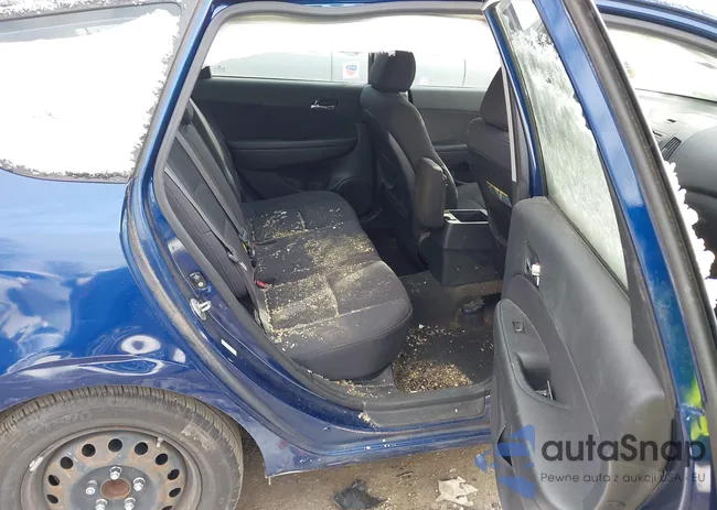 KMHDC8AE8BU100999: 43916266