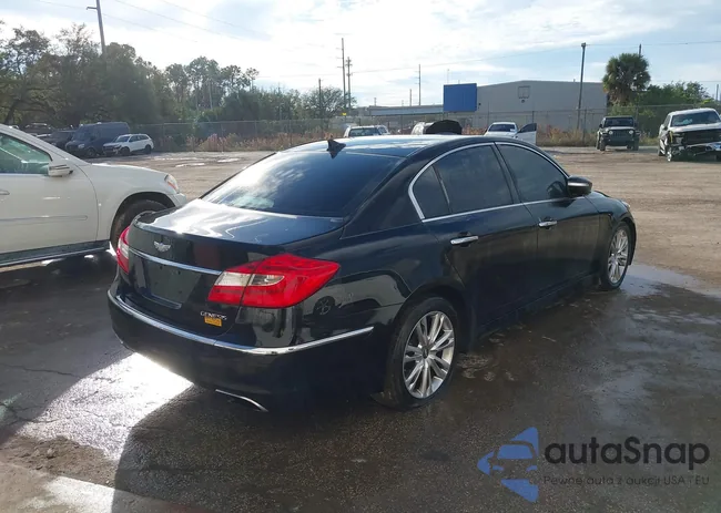 KMHGC4DD5EU260092: 43916330