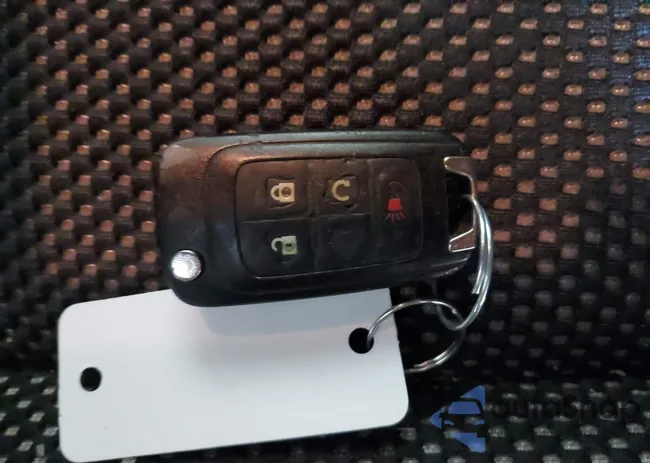 2GNFLEEK9D6101082: 43916384