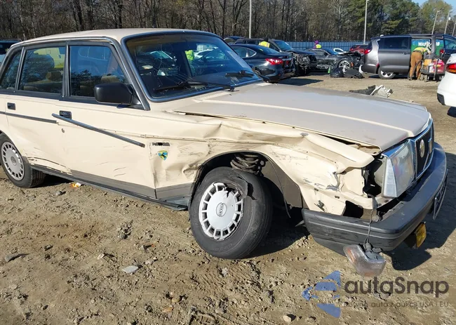 YV1AX8840H1232586: 43915402